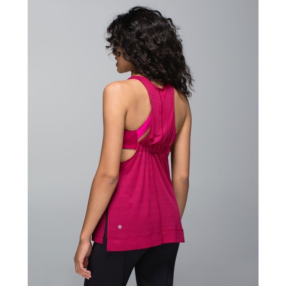 Lululemon Stash It Tank Top 10 Women’s Bumble Berry NWT - Picture 6 of 6